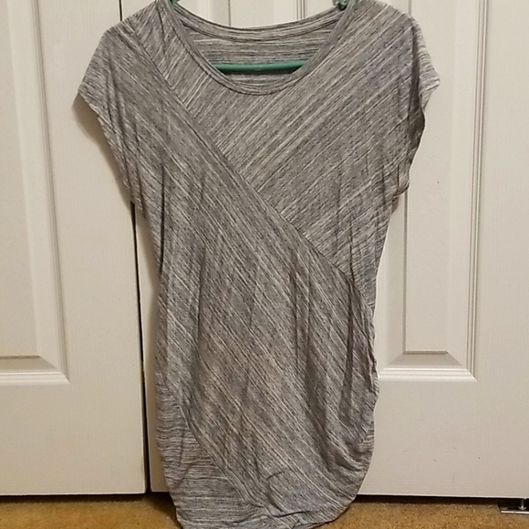 B48-Liz lange maternity Size xs maternity womens top - Picture 1 of 3